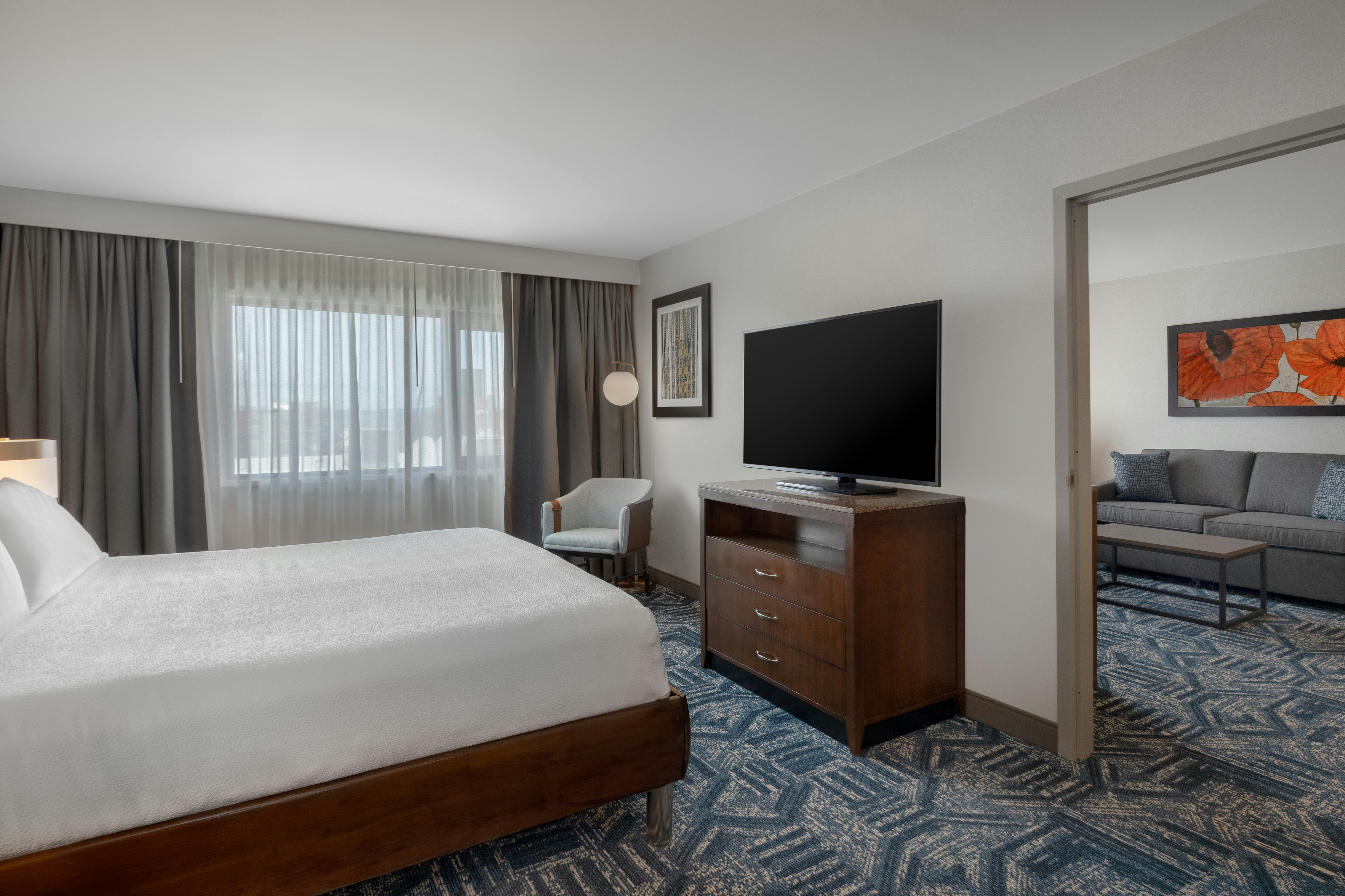 1 Bedroom, Suite, King Bed, 1.5 Bathrooms View