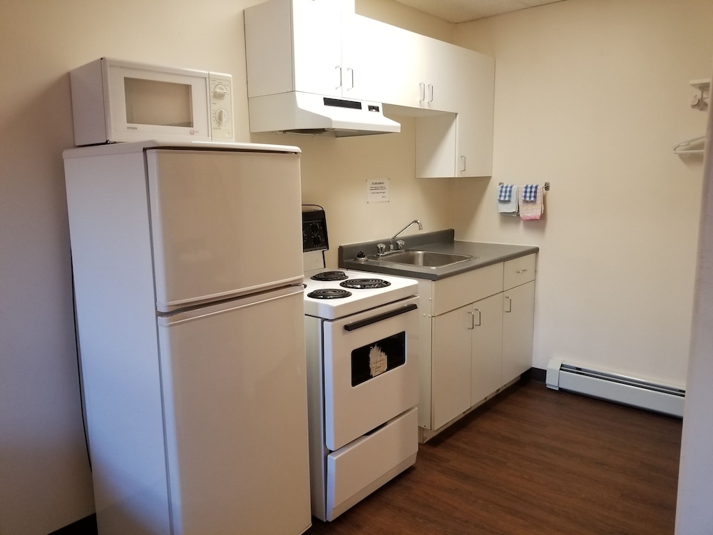 Canadas Best Value Inn Fort St John 12/21