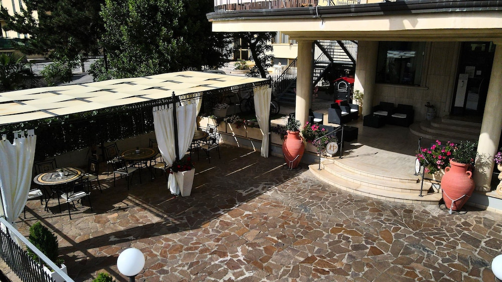 Hotel Dei Pini 49/62