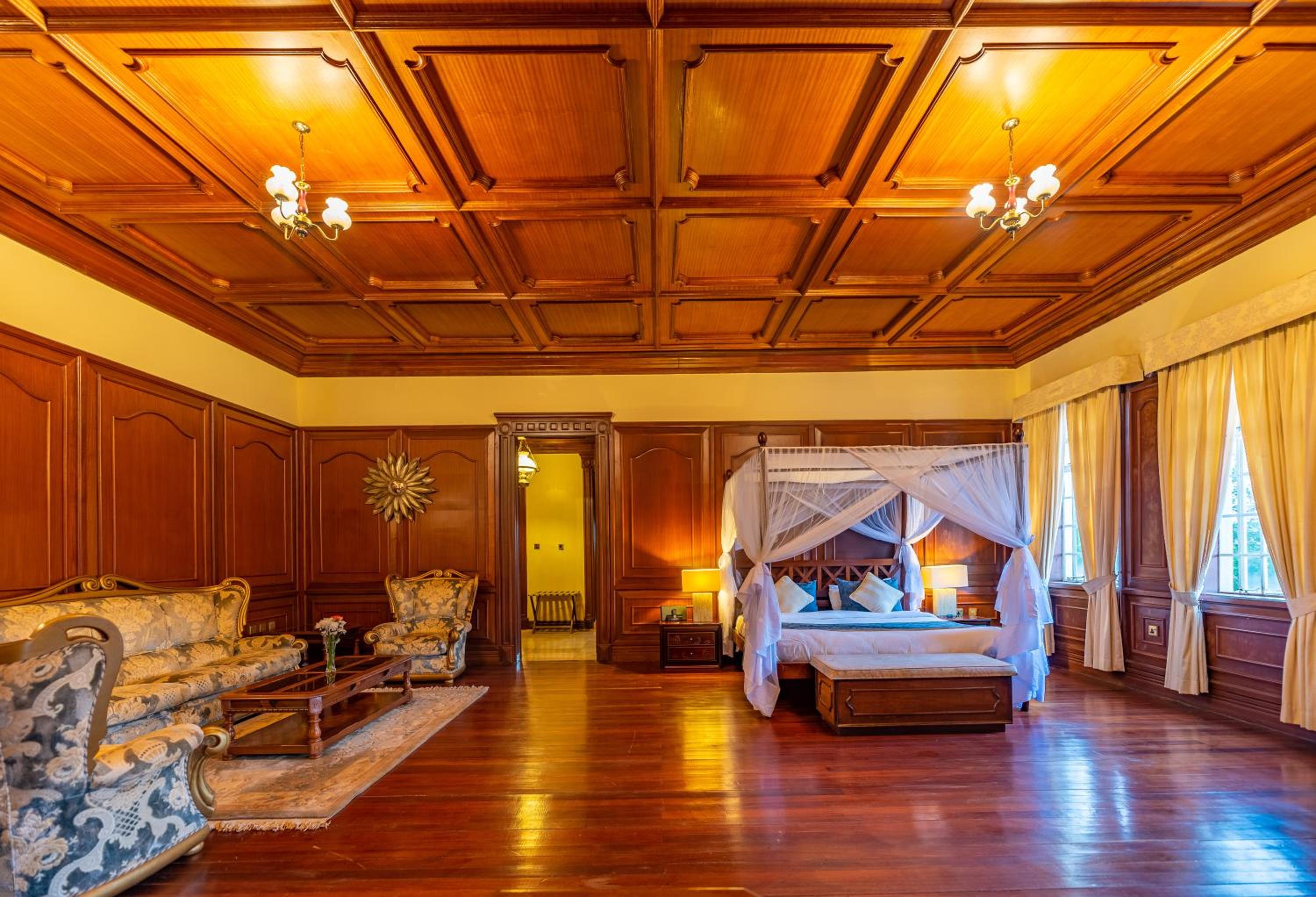 Penthouse, Apartment
