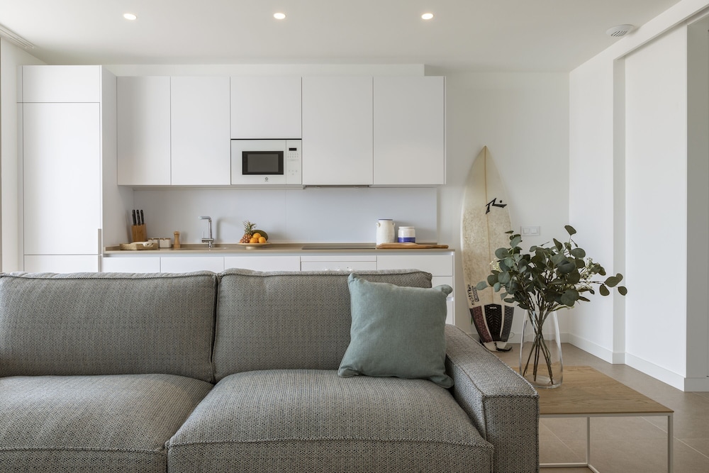 Nivaria Beach Apartments and Villas 42/66