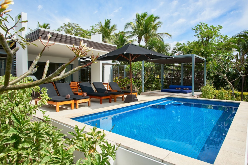 Hilton Fiji Beach Resort And Spa in DENARAU ISLAND