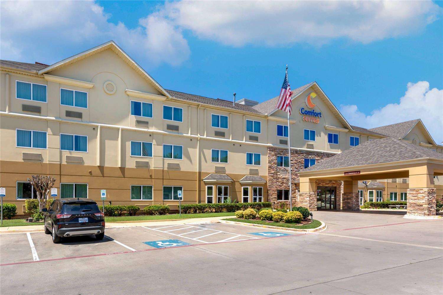 Comfort Suites North Dallas 31/31