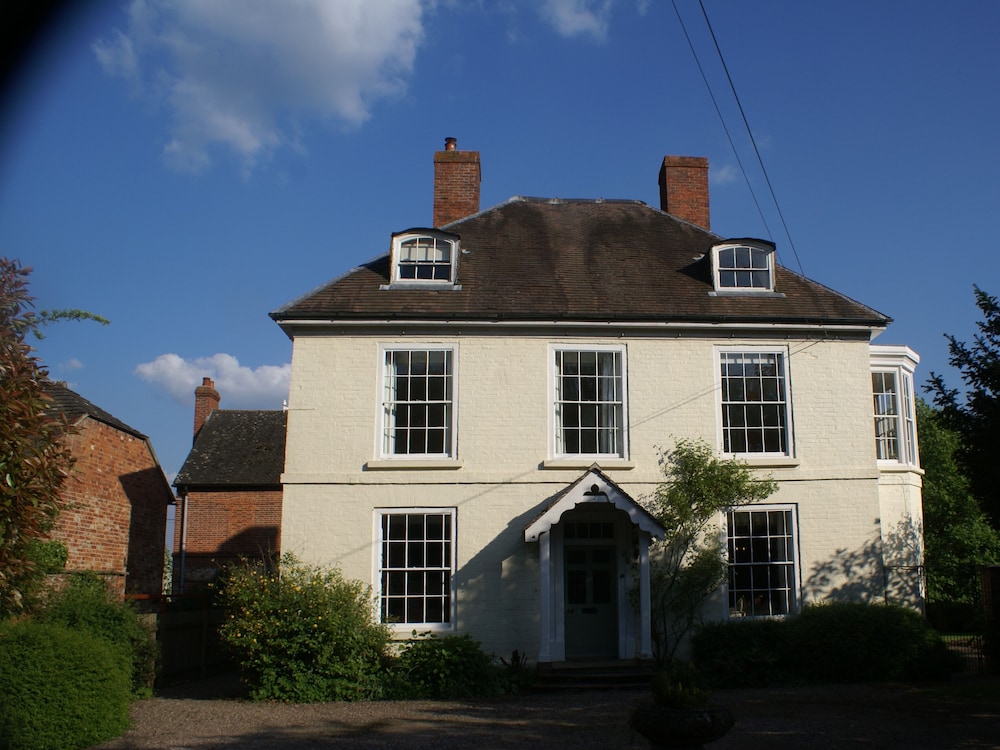 Trelough House B&B 1/20