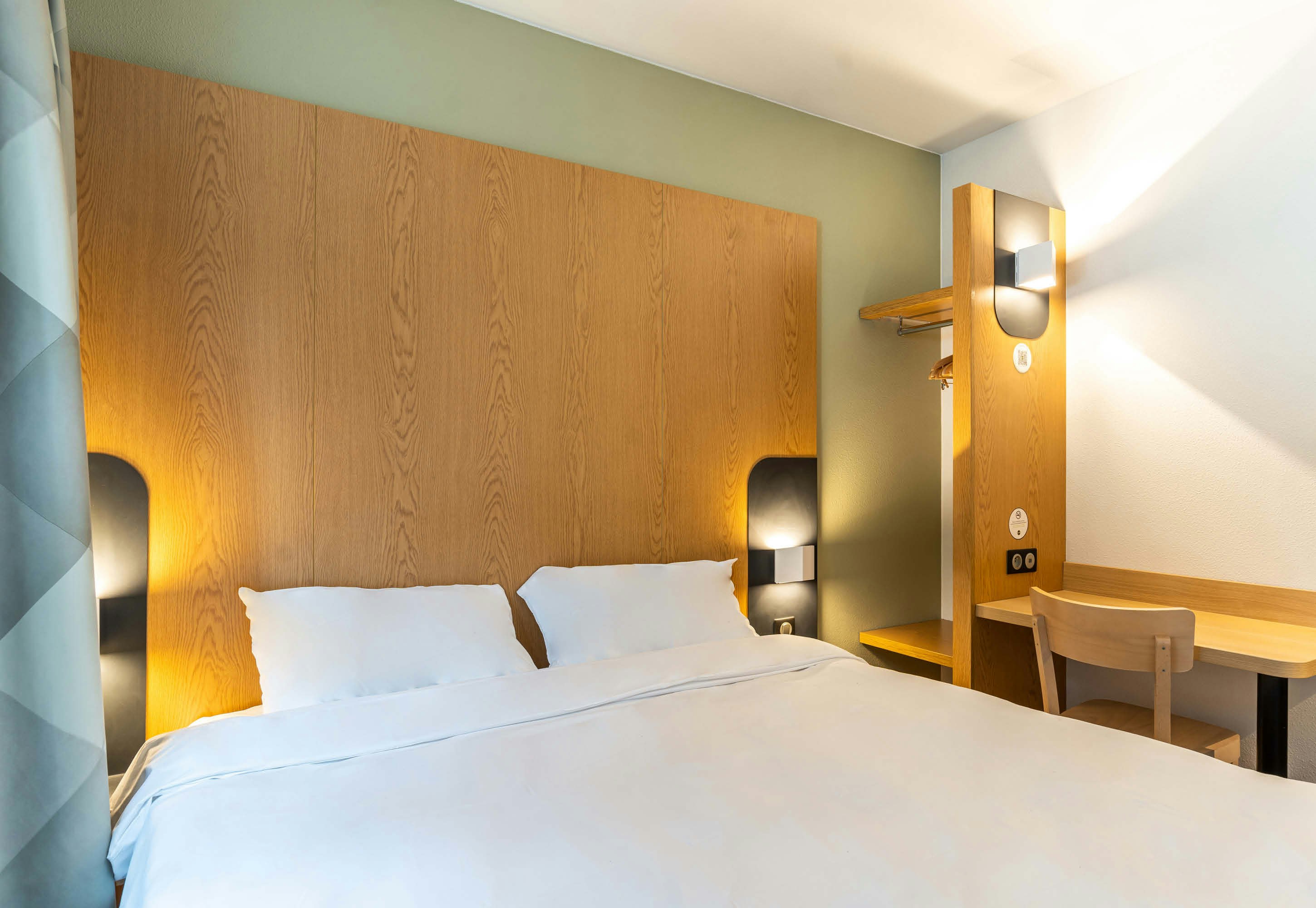 B&B Hotel Aix en Provence Le Tholonet 2/13