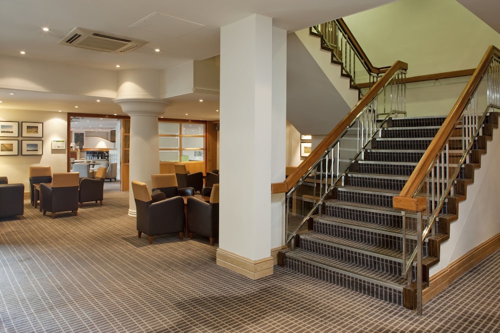 HOLIDAY INN CARDIFF CITY CENTRE 49/64
