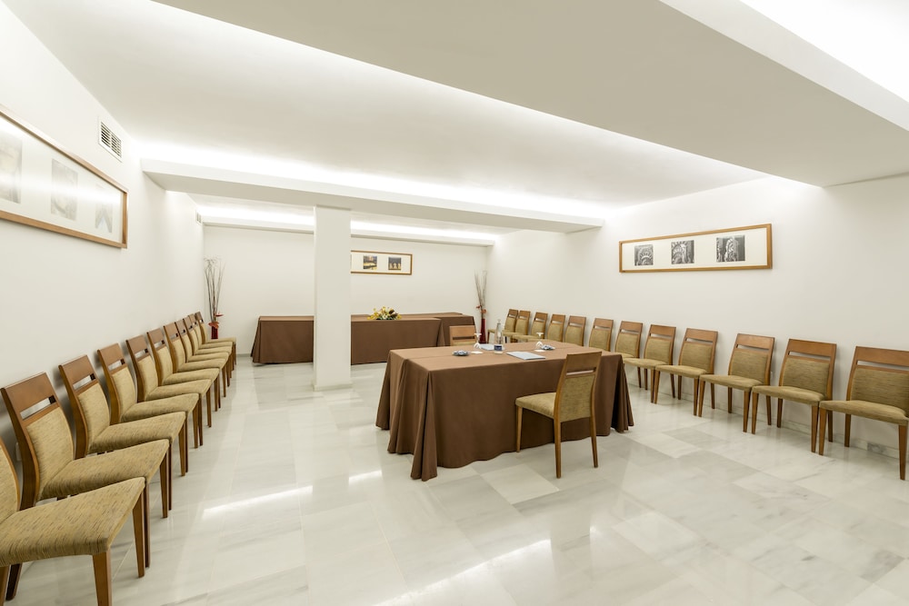 Hotel Exe Ciudad De Cordoba 14/28