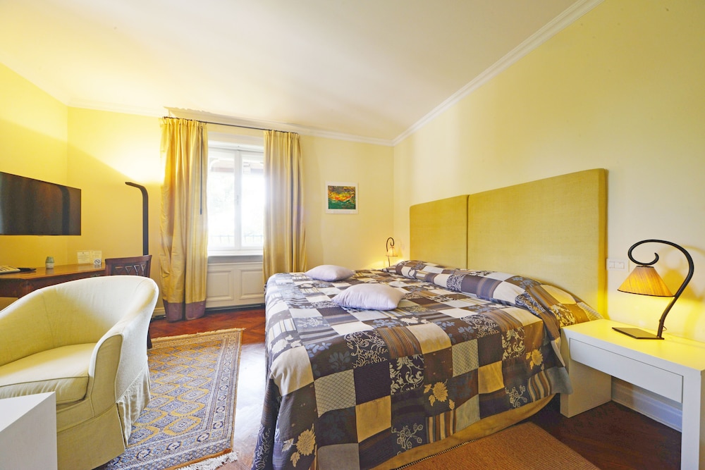 Hotel Villa Astra 15/50