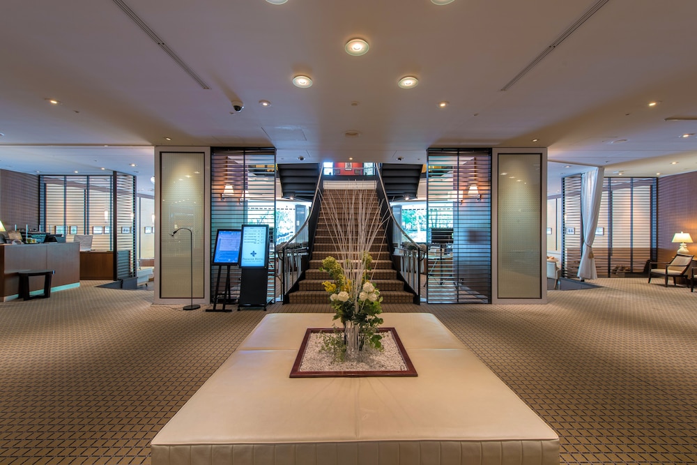 Premier Hotel Nakajima Park Sapporo 11/82