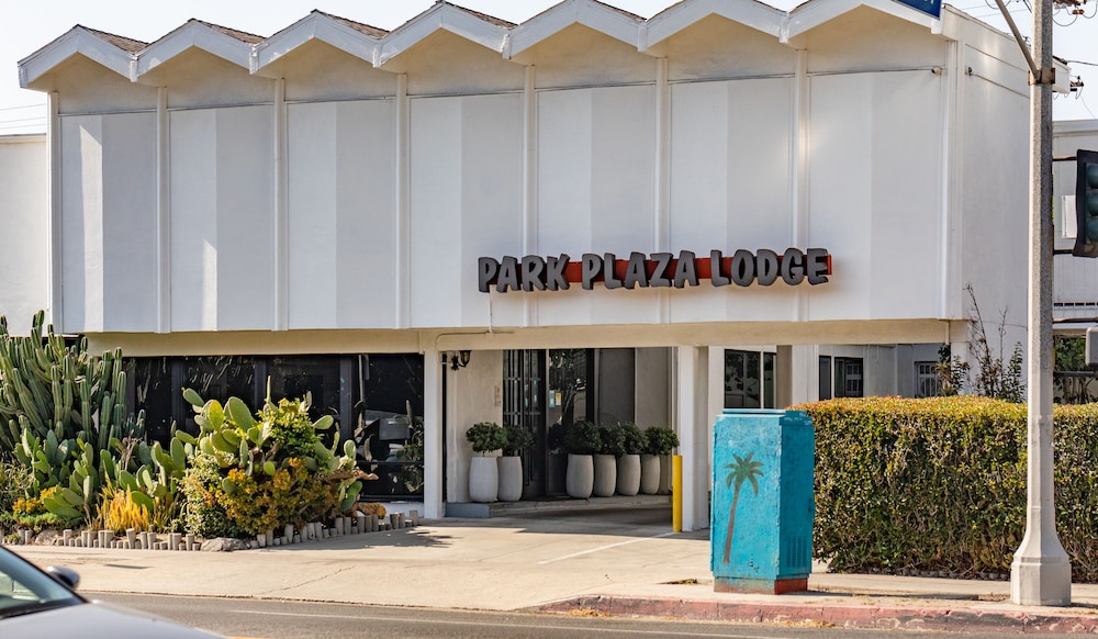 Park Plaza Lodge Hotel 1/41