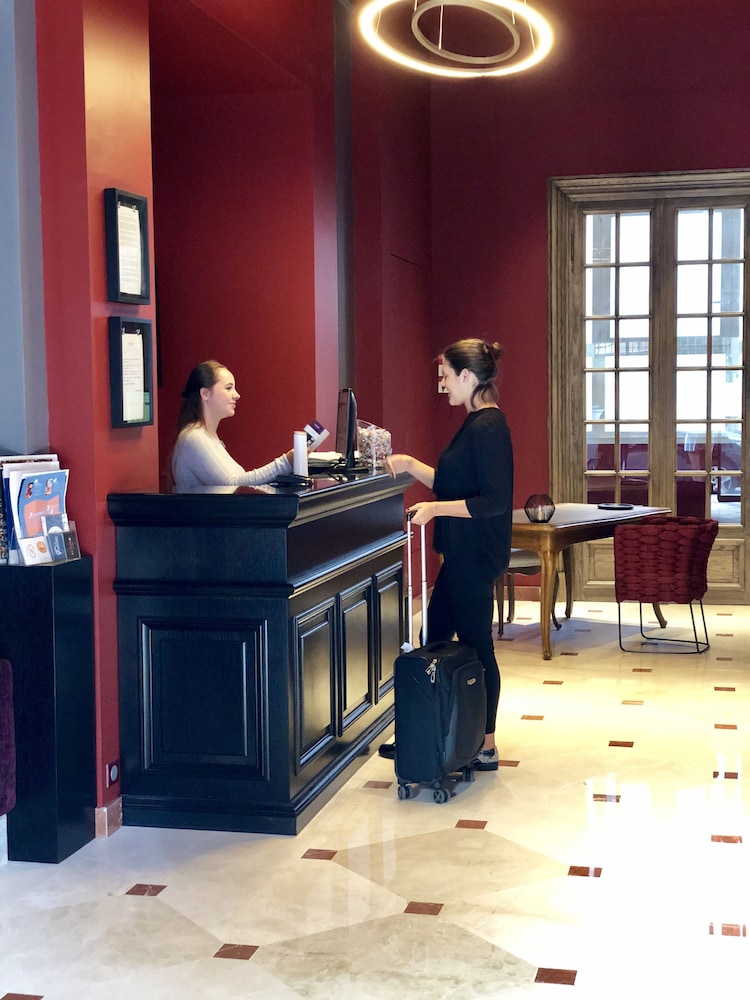 Mercure Rennes Place Bretagne 9/68