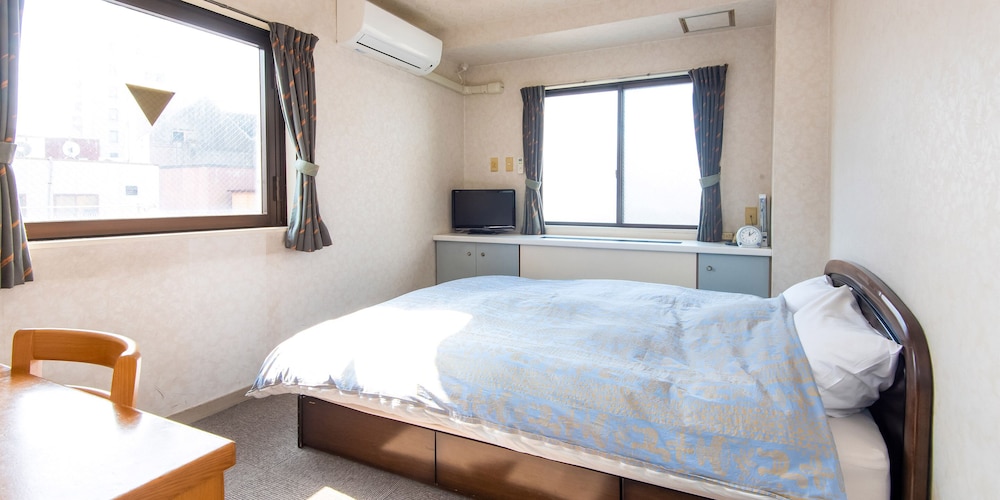 Sakura Ryokan Asakusa Iriya 12/62