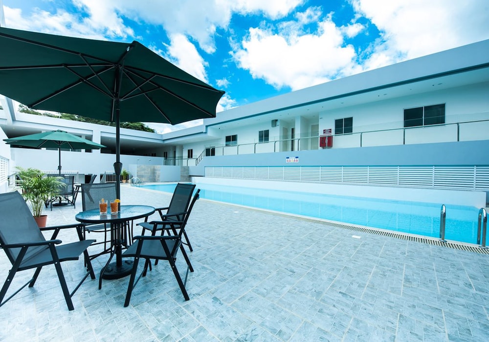 Aman Hills Hotel 3/40