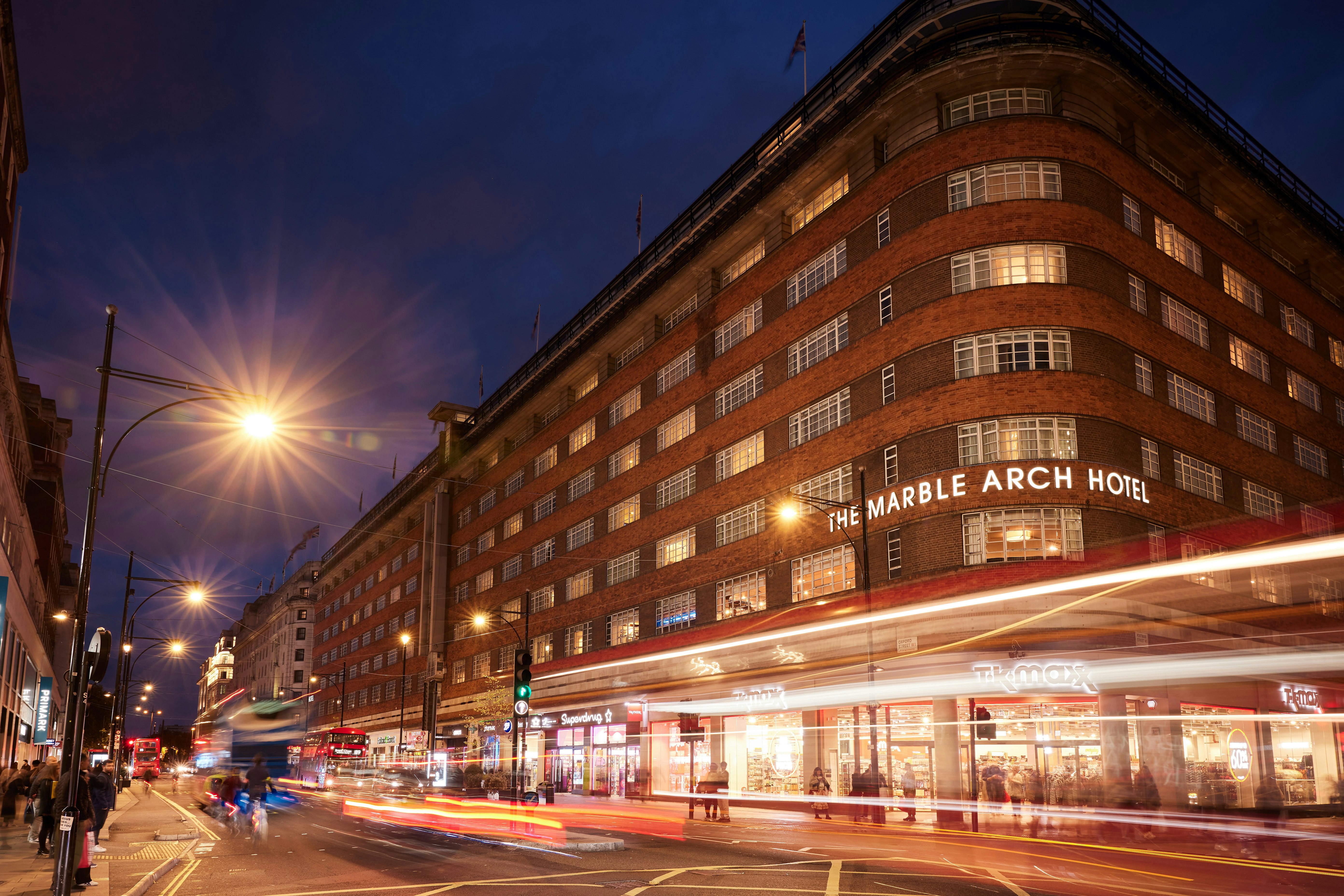 The Marble Arch Hotel, by Thistle 10/83