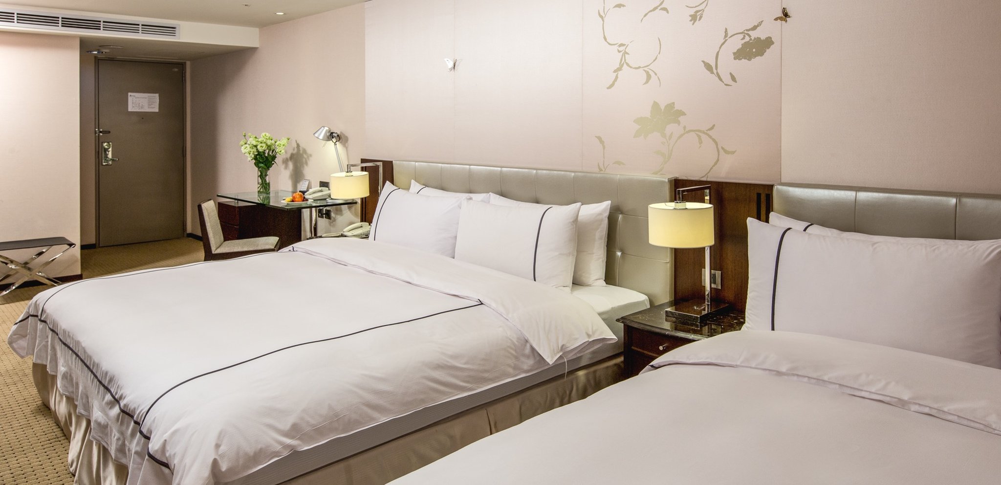K Hotel Dunnan 3/20