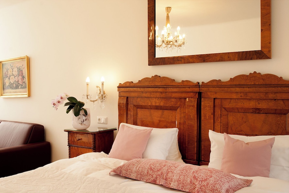 Austria Classic Hotel Wolfinger 46/50