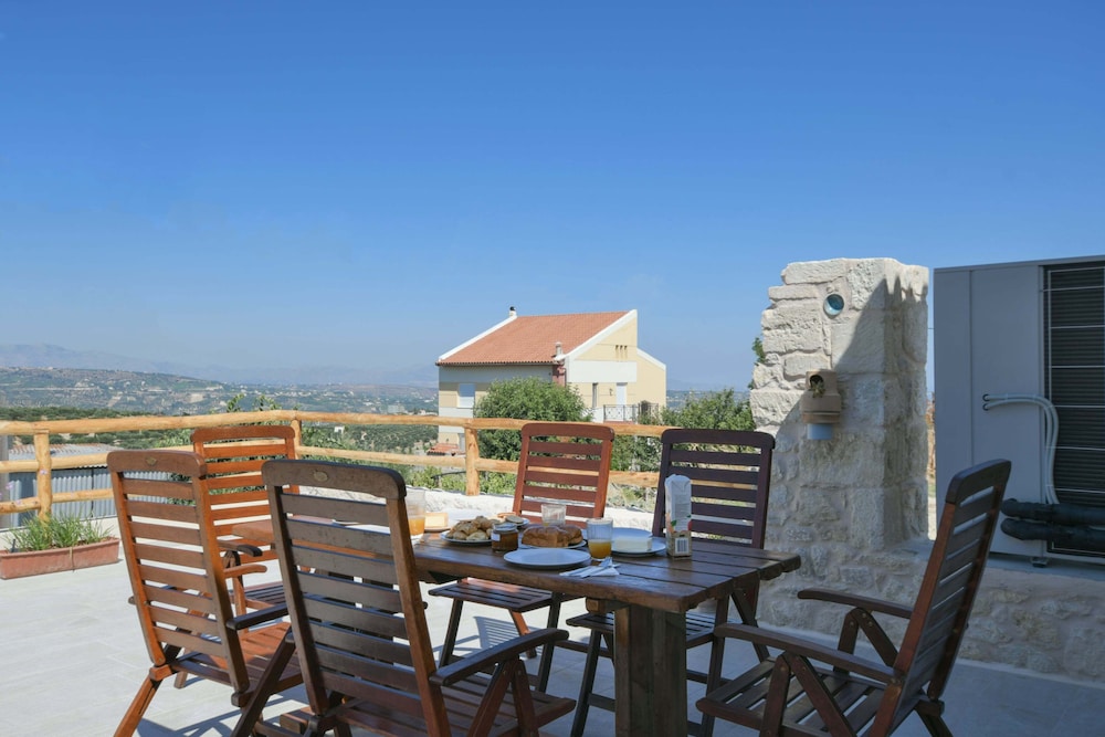 Arismari Villa - Private Pool 10/17