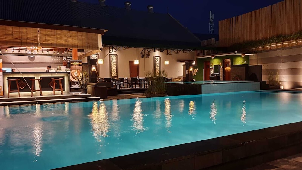 The Banyumas Villa 6/50