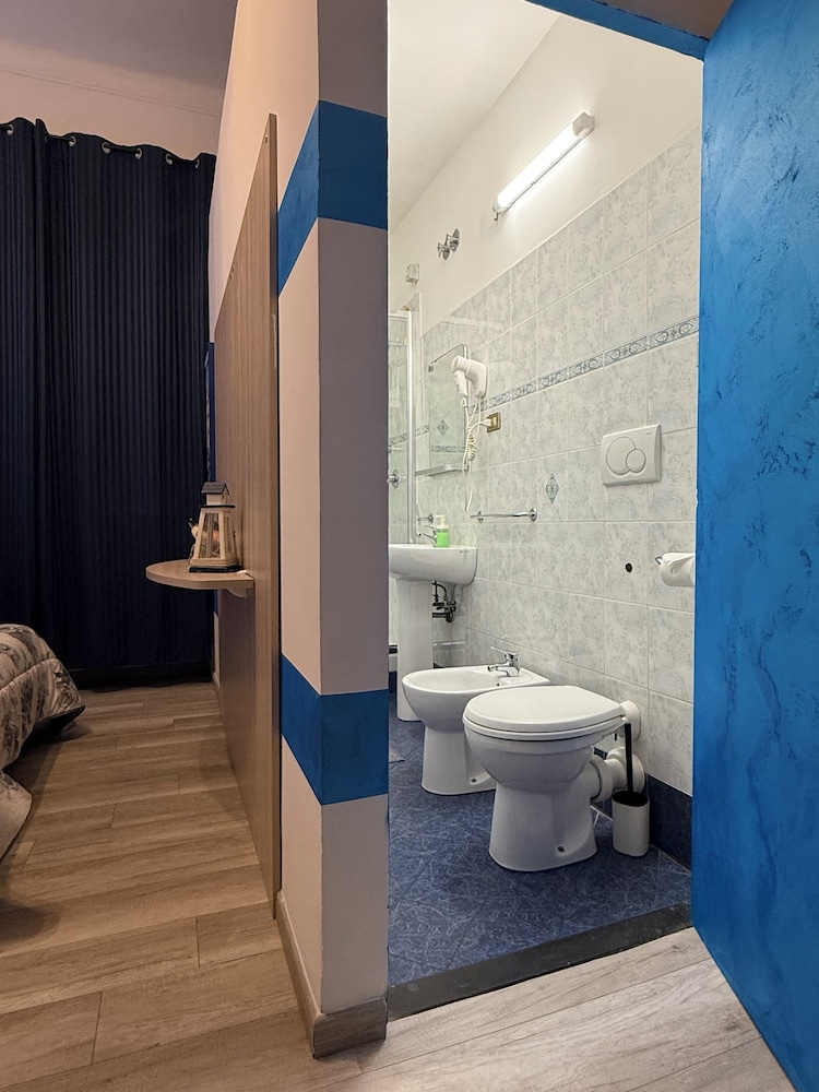 Albergo Astro 43/45