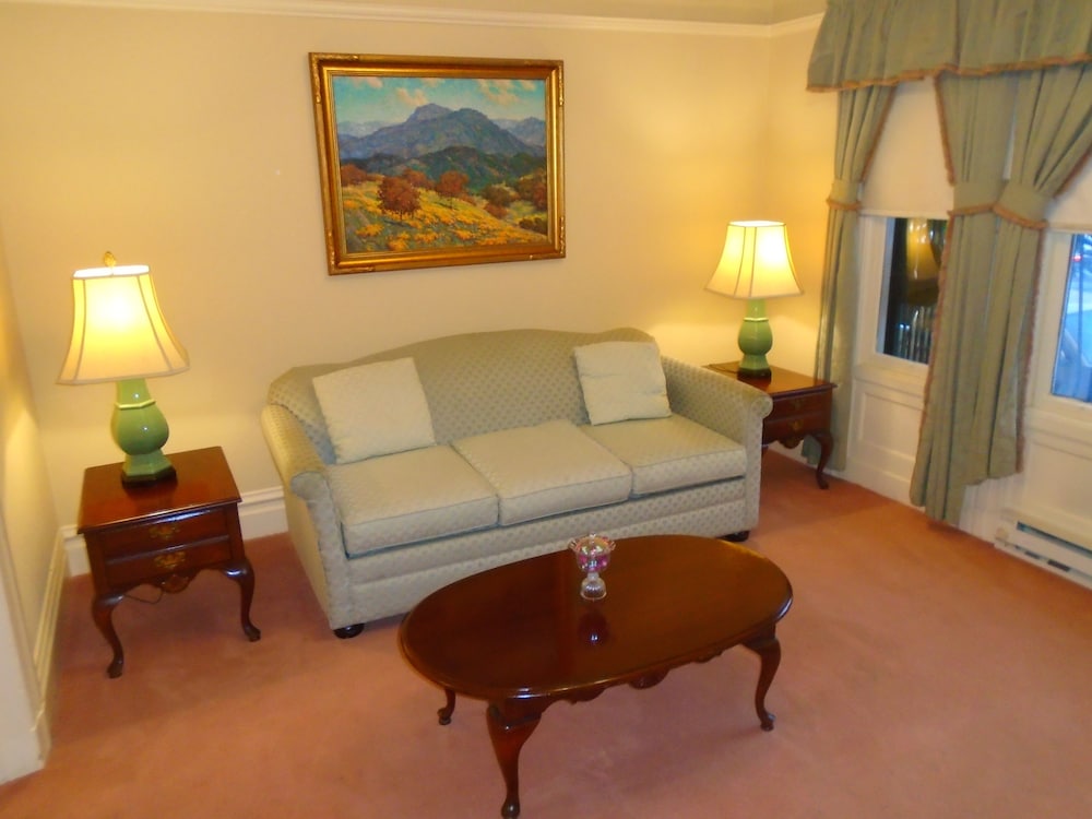 Stanyan Park Hotel 25/35