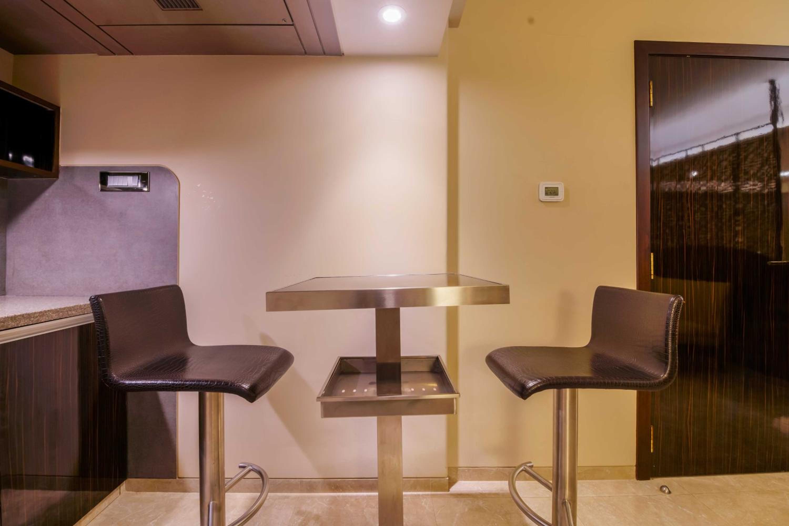 Hotel Sai Palace Grand Malad 29/41