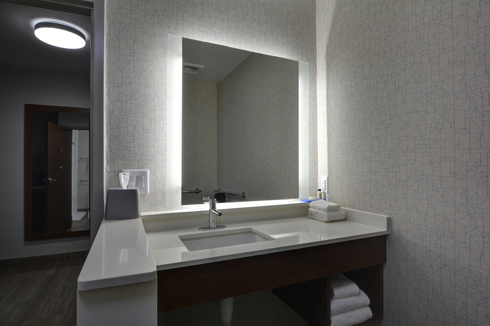 Holiday Inn Express And Suites Greenville Taylors 49/50