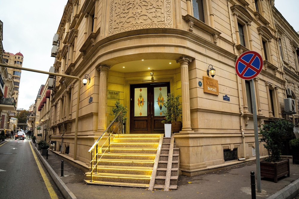 NEMI HOTEL 3/50