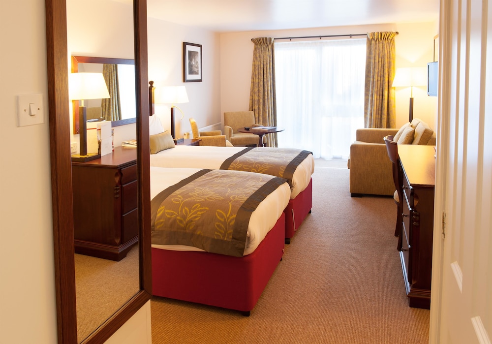 De Vere Tortworth Court Ex Tortworth Court Four Pillars 19/69