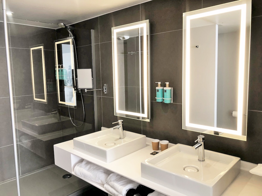 جناح سوبيريور بسرير مزدوج مع أريكة، Novotel Suites Montpellier 6/10
