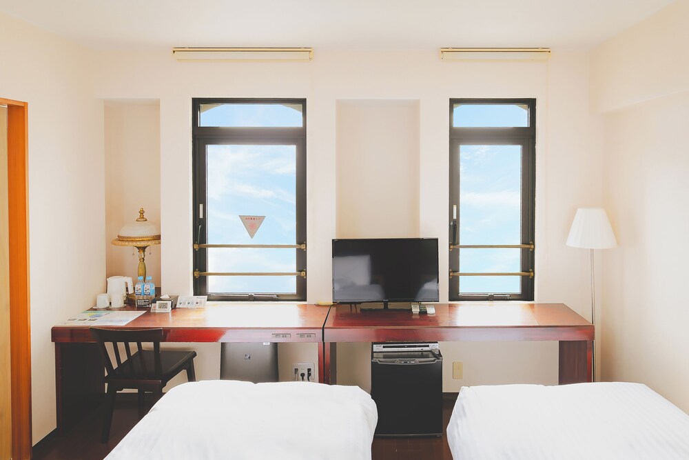 Van Cortlandt Hotel 14/48