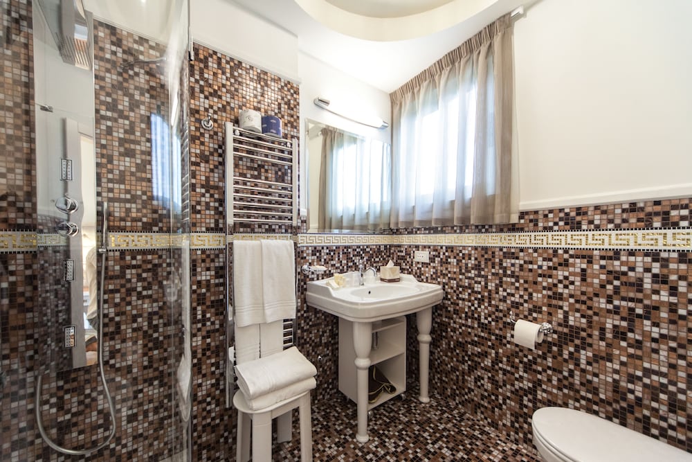 Hotel Aurelia 33/75