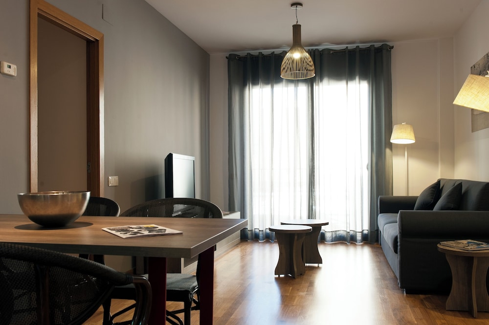 Mh Apartments Gracia 14/22