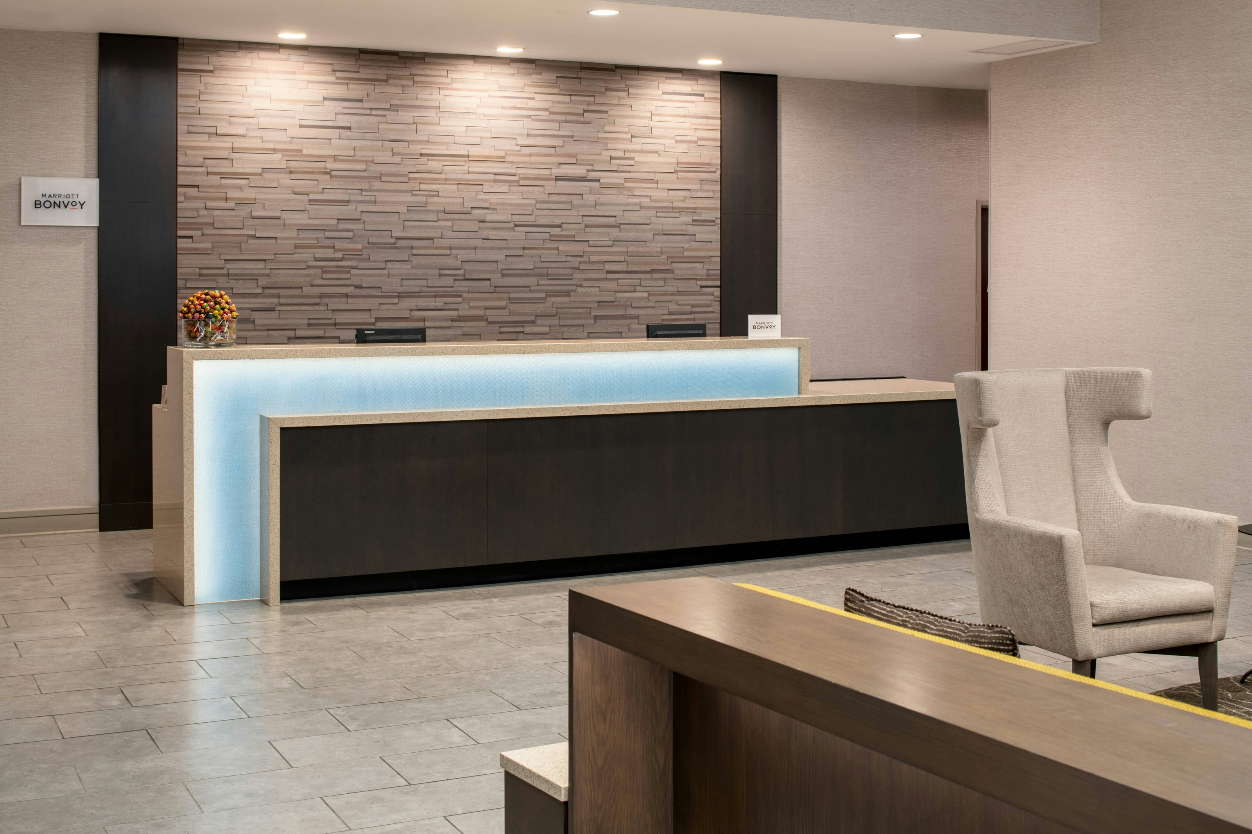 Lobby at Springhill Suites Seattle Downtown South Lake Union, SEATTLE - WA