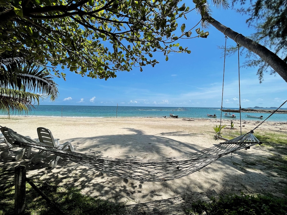 Samui Caravans 35/50