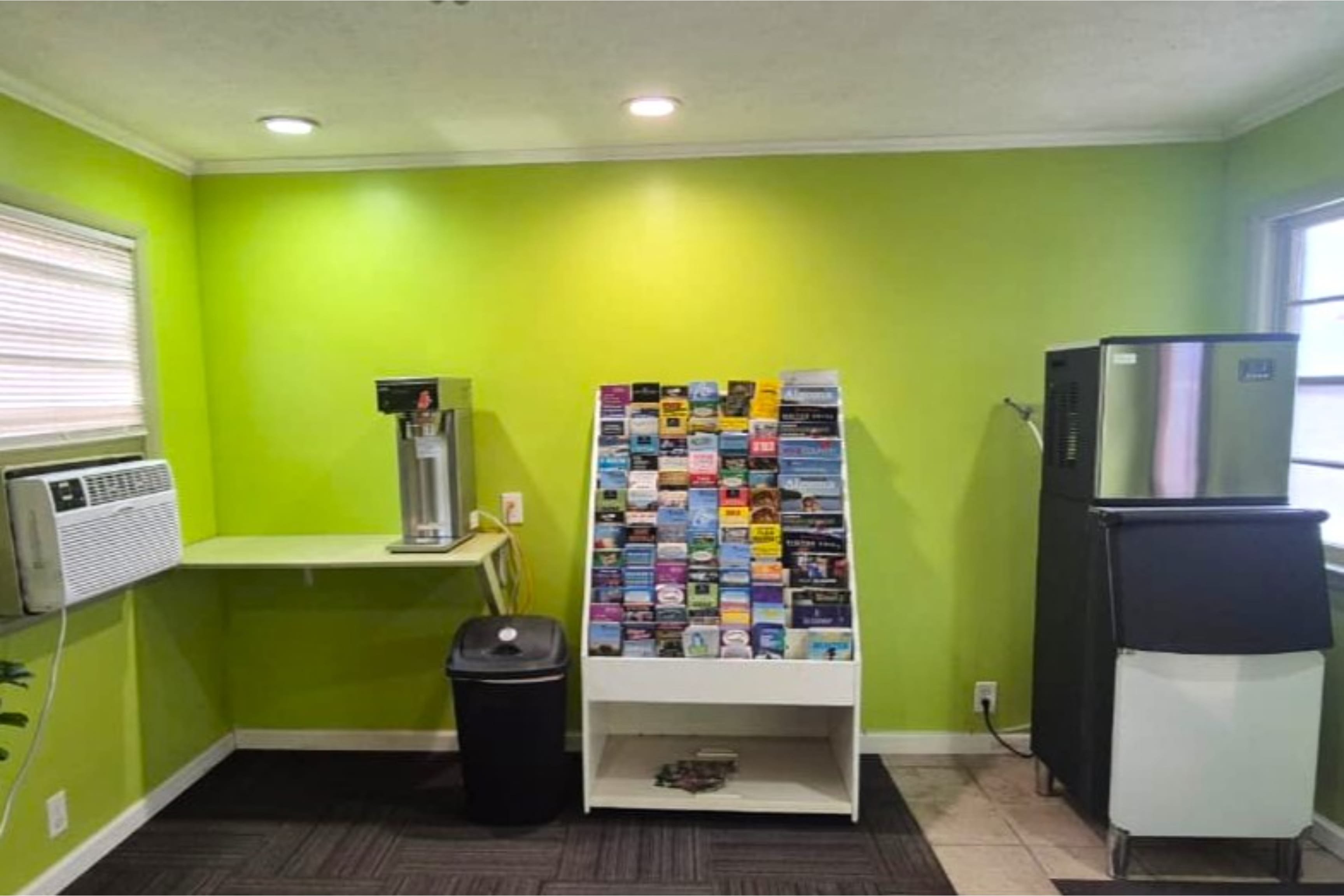 Economy Inn Cadillac MI by Hotel O 30/42
