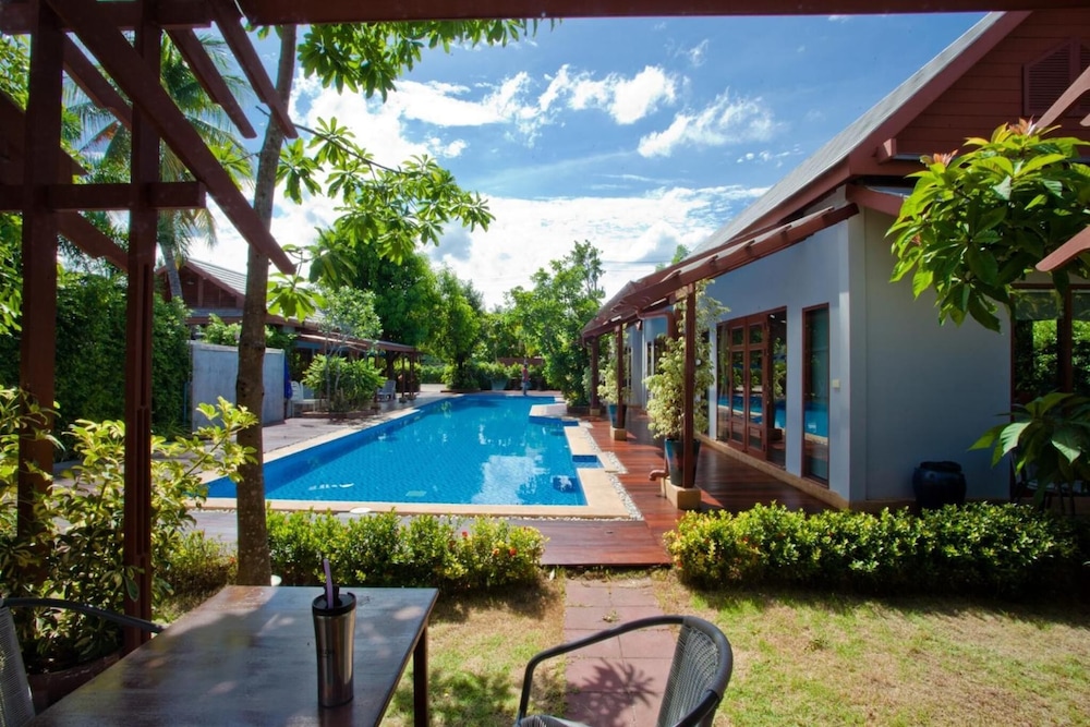 Ardea Resort Pool Villa 44/49
