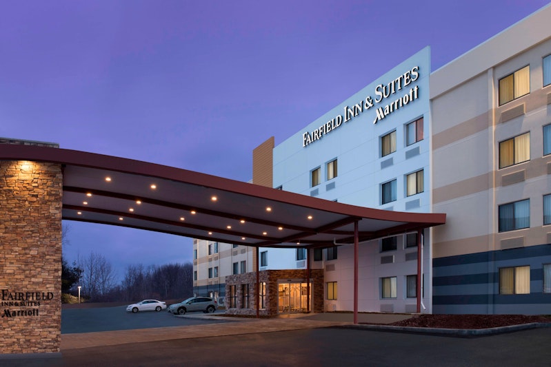 Fairfield Inn & Suites by Marriott Albany East Greenbush 1/10