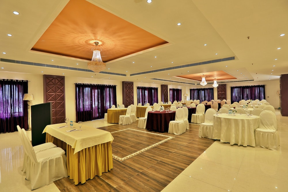 Regenta Resort Bharatpur 30/42