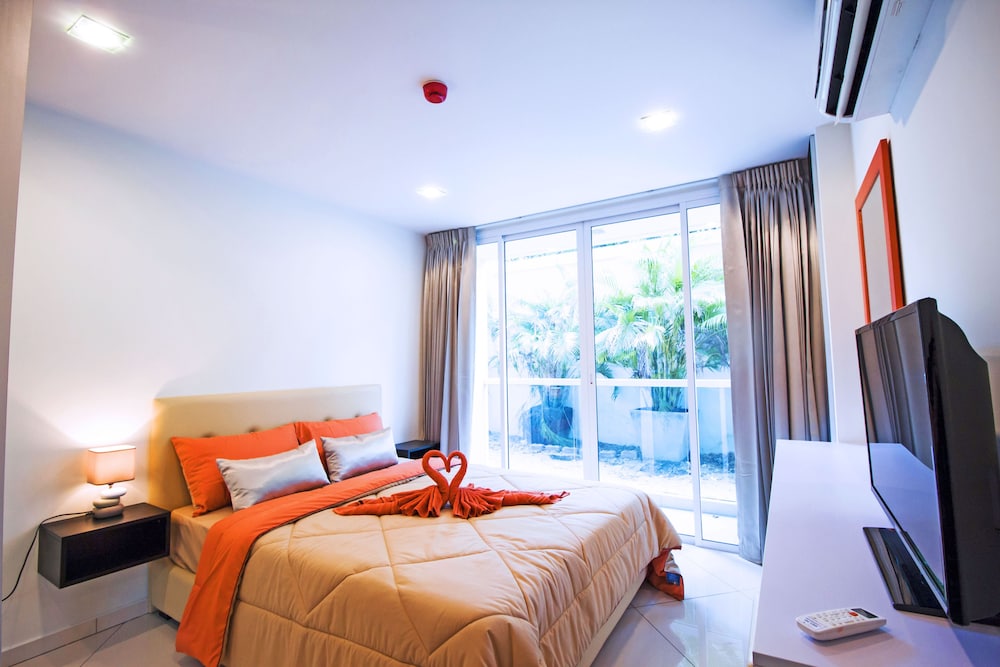Art On The Hill By Pattaya Sunny Rentals 26/46