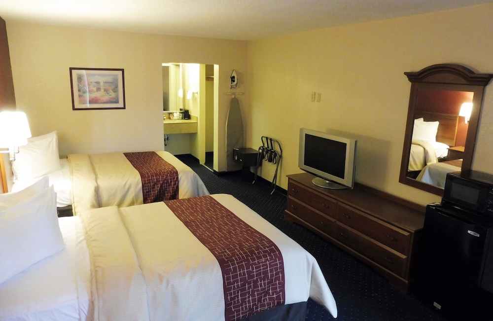 Red Roof Inn Fredericksburg South 8/35
