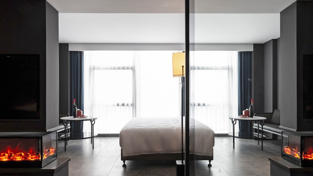 Lucid Xixi Hotel 25/57