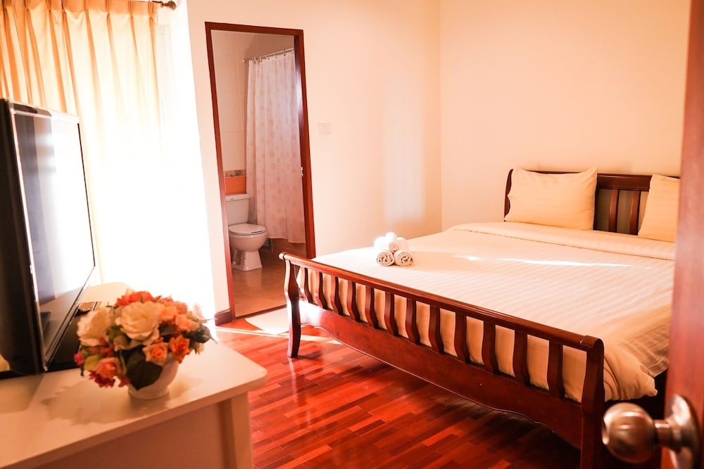 Kanavera Sriracha Hotel and Serviced Apartment 20/77