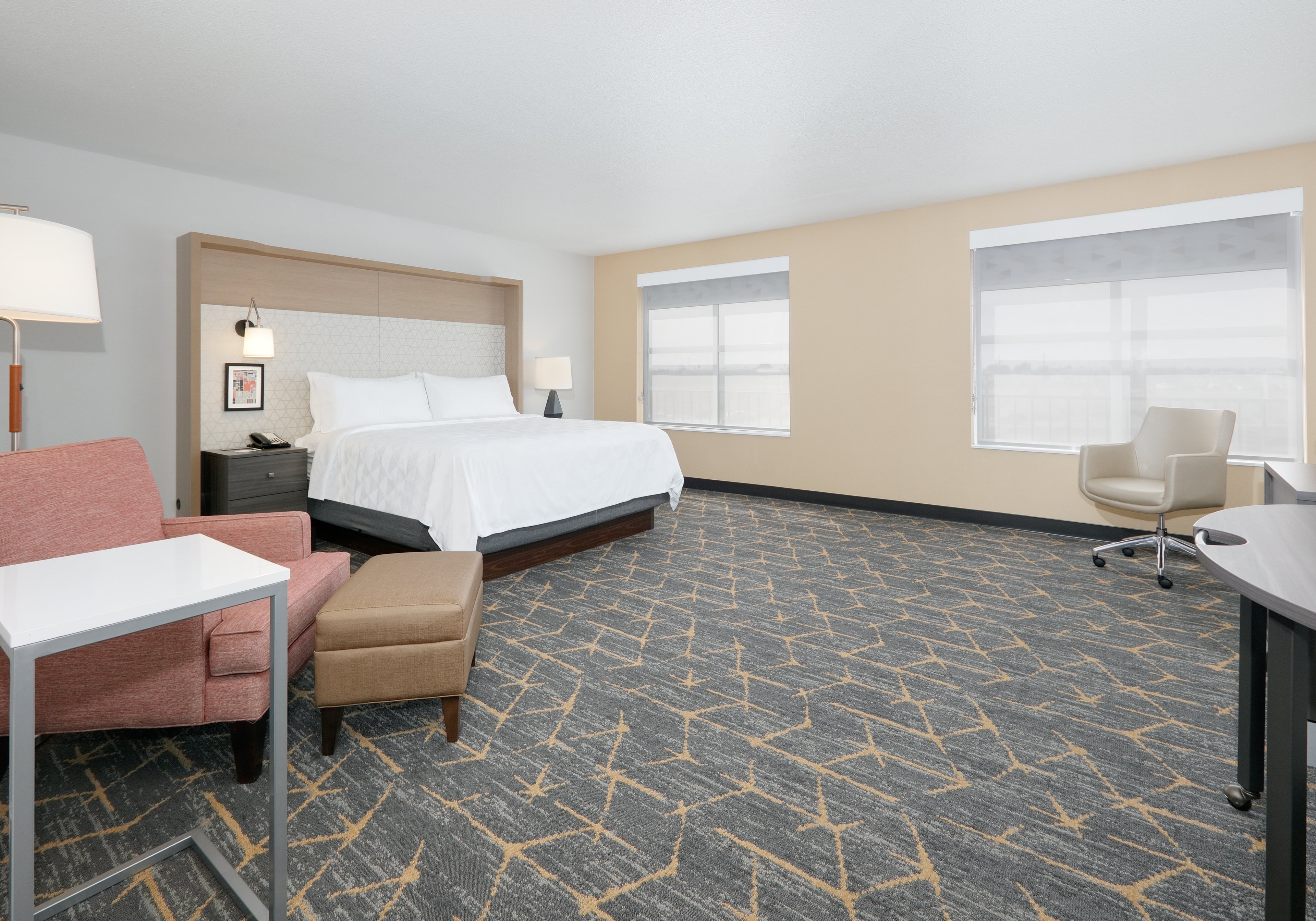 Holiday Inn Yuma 30/73