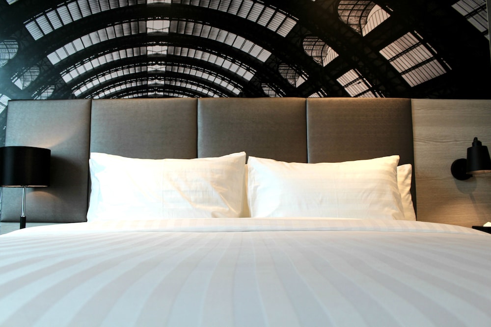 Mercure Bangkok Makkasan 33/79