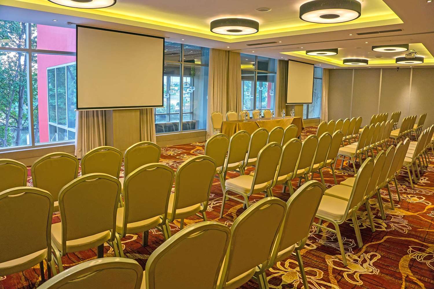 Radisson Hotel Guayaquil 42/47