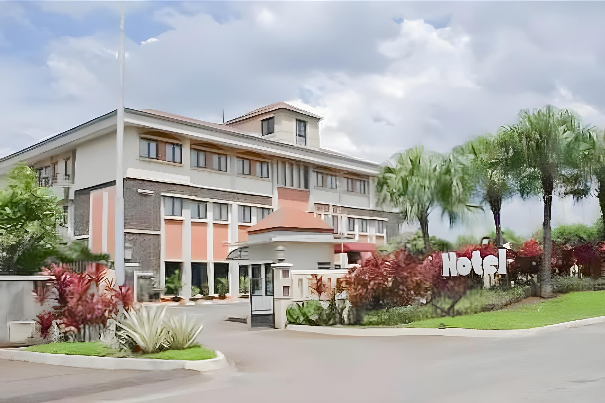 Green Wattana Hotel Sentul 1/48