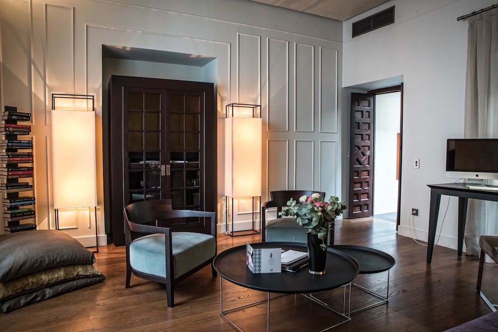 CoolRooms Palacio Villapanes 5 GL 46/65