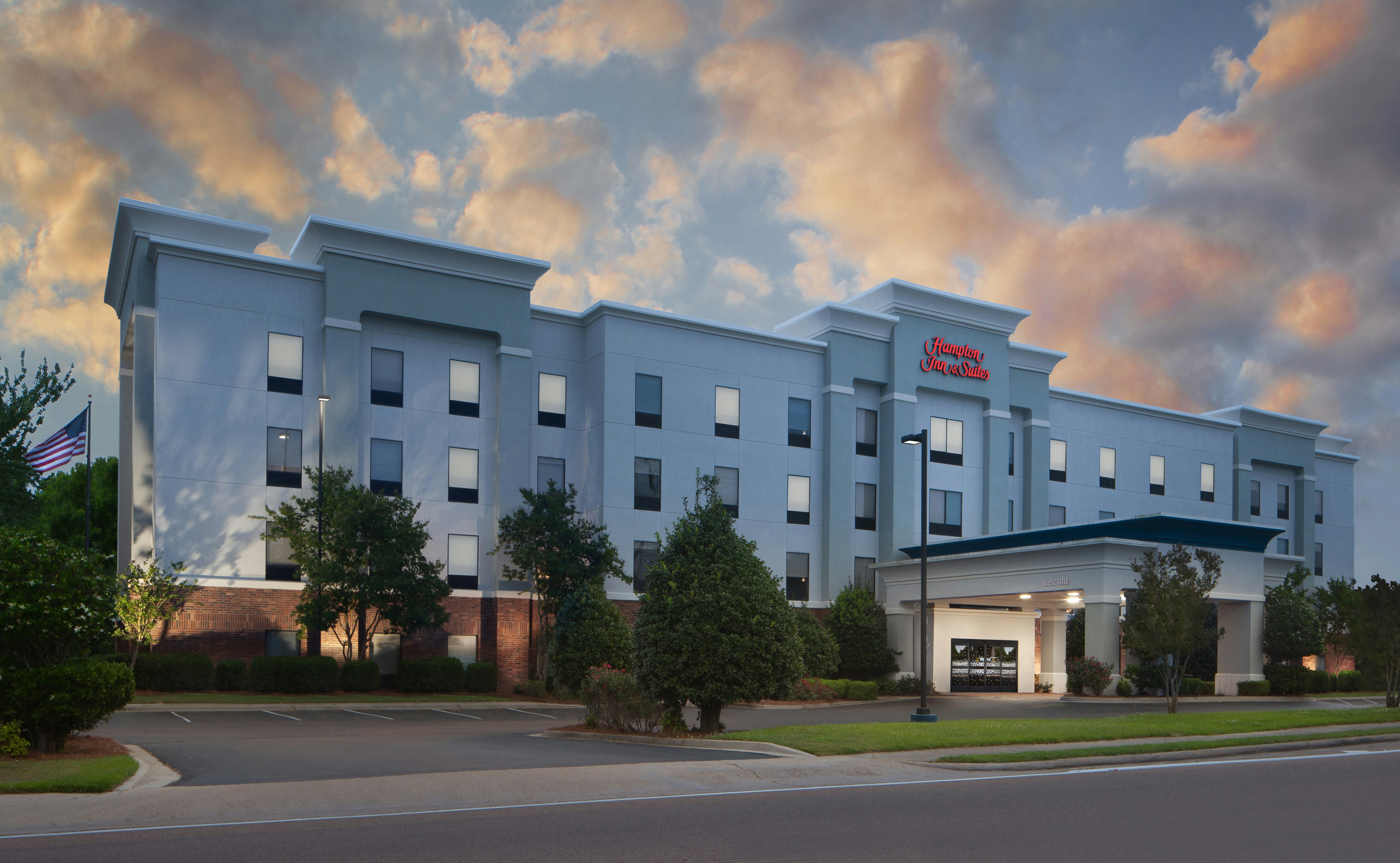 Hampton Inn Suites Natchez 4/78