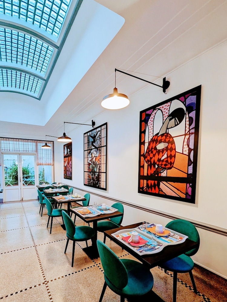 Citotel Arverna Vichy 29/50