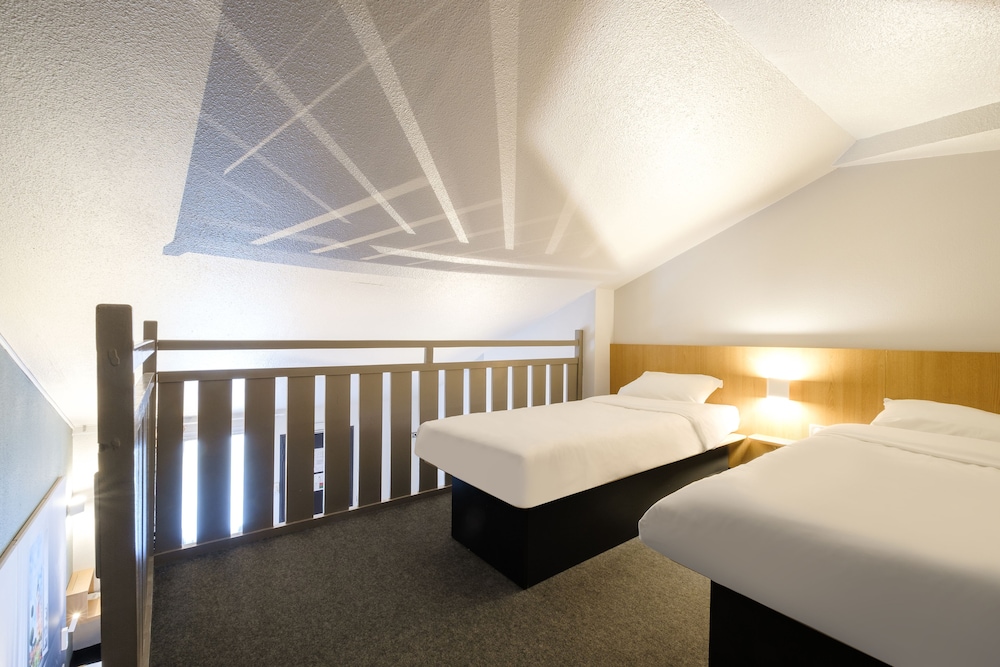 B&B Hotel Calais Coquelles Tunnel Sous La Manche 10/29